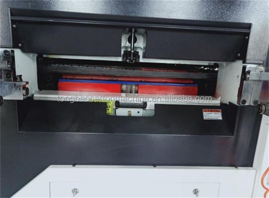 380V semi-automatische platbed die cutter en creaser voor mijn golfkartonplatform