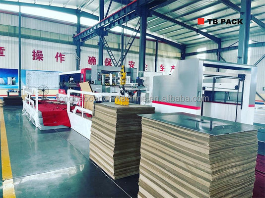 Verbeter uw productie met TONGBAO Flatbed Digital Die Cutting and Creasing Machine