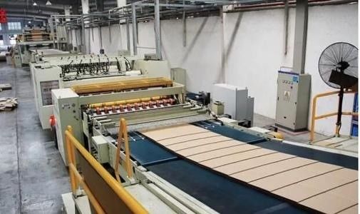 3 5 laag golfkarton productielijn voor op maat gemaakte eisen
