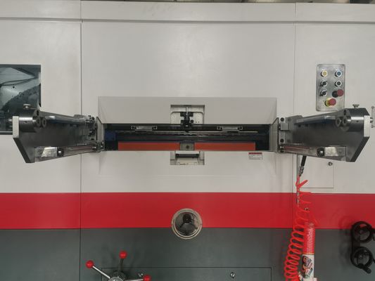 15T platbed die cutting gegolfde doosmachine MY-1300/1500/1650 voor grote dozen