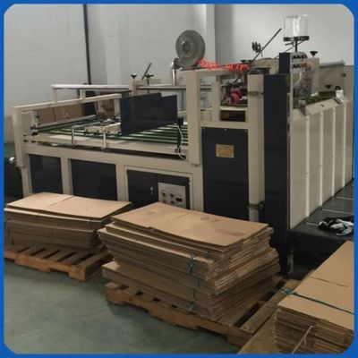 600 mm drukmodel semi-automatisch gegolfde doos vouwlijm voor twee-stuk fabricage machine