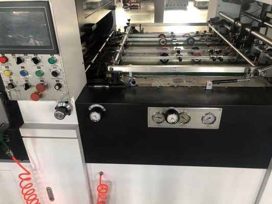 MY-1300 Automatische machine voor het slijpen en scheuren met behulp van een matras