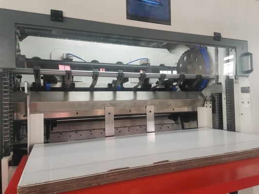 Versatile 300 T semi-automatische machine voor het snijden en scheuren van diverse materialen