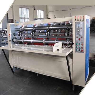 Semi-automatische dunne lemmen slitter voor gegolfd karton aangedreven elektrisch type 380V