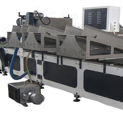 Automatische machine voor het inbrengen van volledig automatisch raster voor naadloze afschermingsmontage