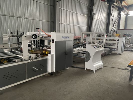 Plastic verpakkingsmateriaal Full Auto Folder Gluer voor hoge snelheid gegolfde papieren dozen
