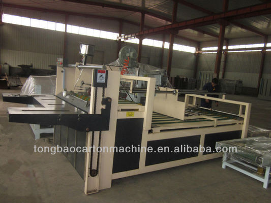 Semi-Auto Gluer Machine voor 900 mm breed producten 40 M/min snelheid Direct