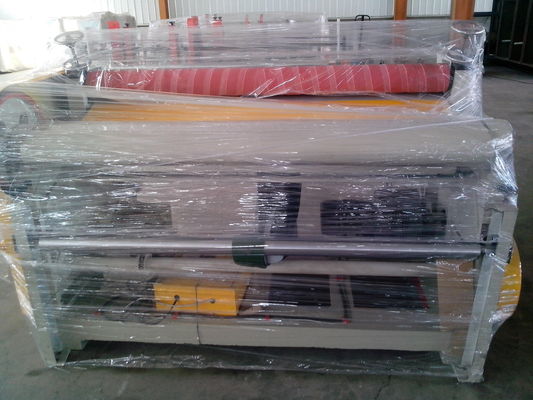 Tongbao gegolfde doos plaat snijmachine 80 M/MIN voor het voordeel
